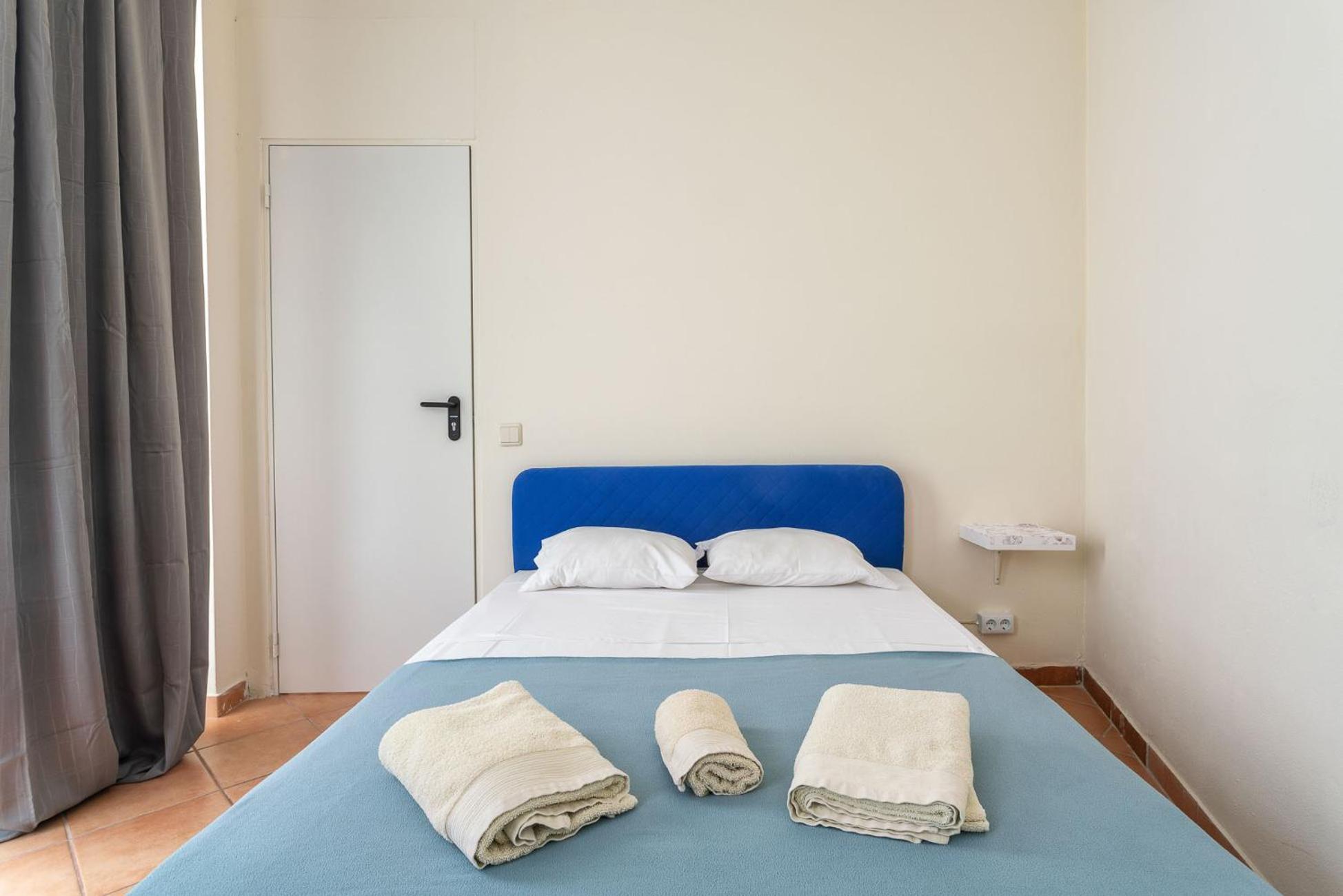 Blife Alicya Private Rooms Distretto di Distretto di Faro Esterno foto