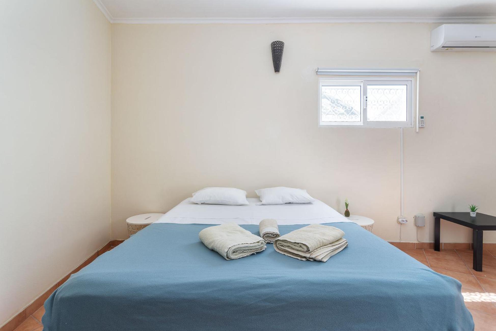 Blife Alicya Private Rooms Distretto di Distretto di Faro Esterno foto